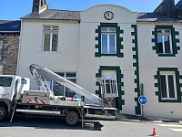 Ravalement ancienne mairie  pendant travaux